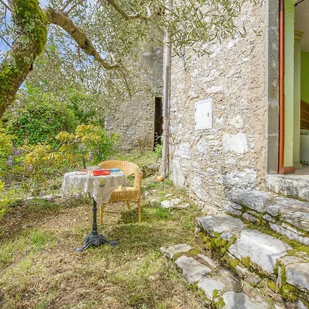 Holiday home Fornione Fabbriche di Vallico